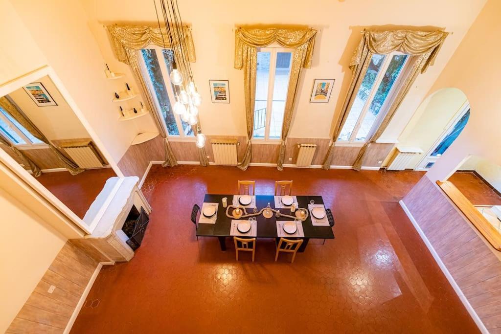 Anna-Maria : Grand Appartement 10 Personnes+Parking Prive -Actif+ Location- Marselha Exterior foto