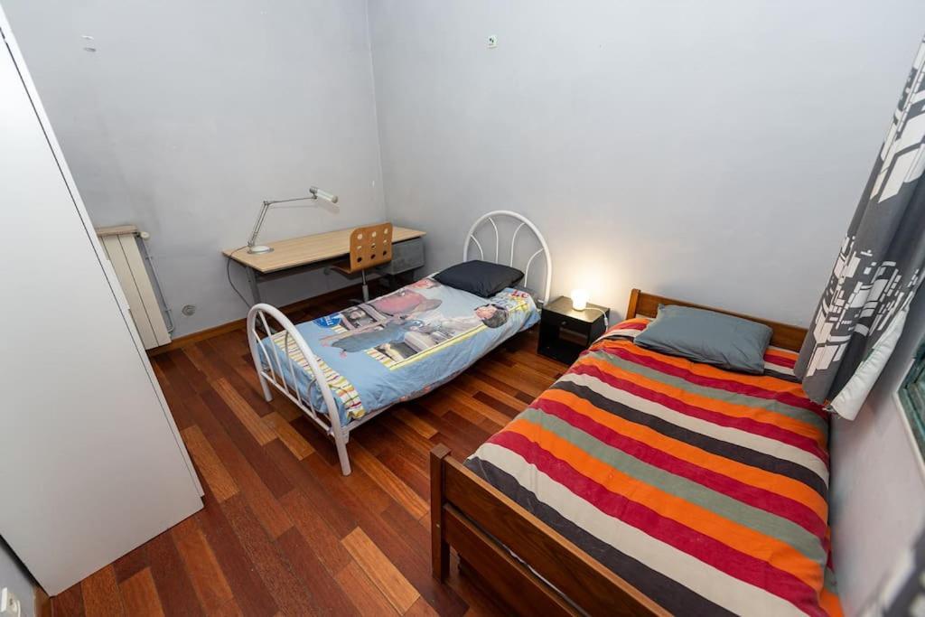 Anna-Maria : Grand Appartement 10 Personnes+Parking Prive -Actif+ Location- Marselha Exterior foto